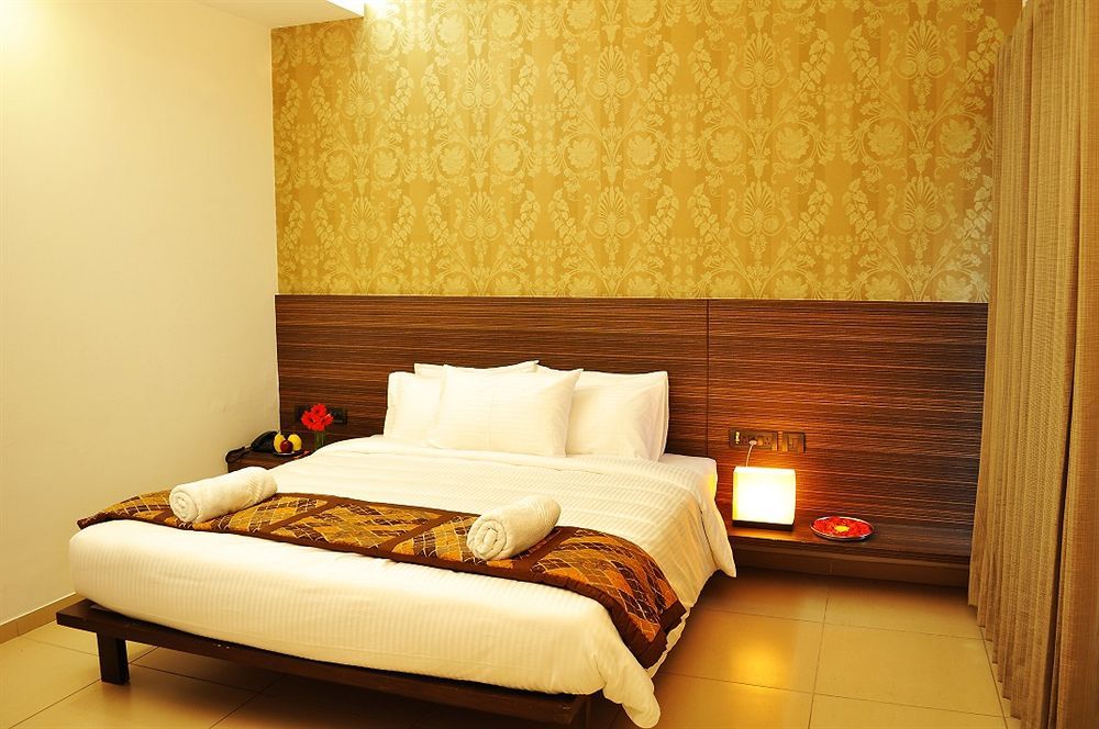The Palazzo Hotel Hyderabad Exterior photo